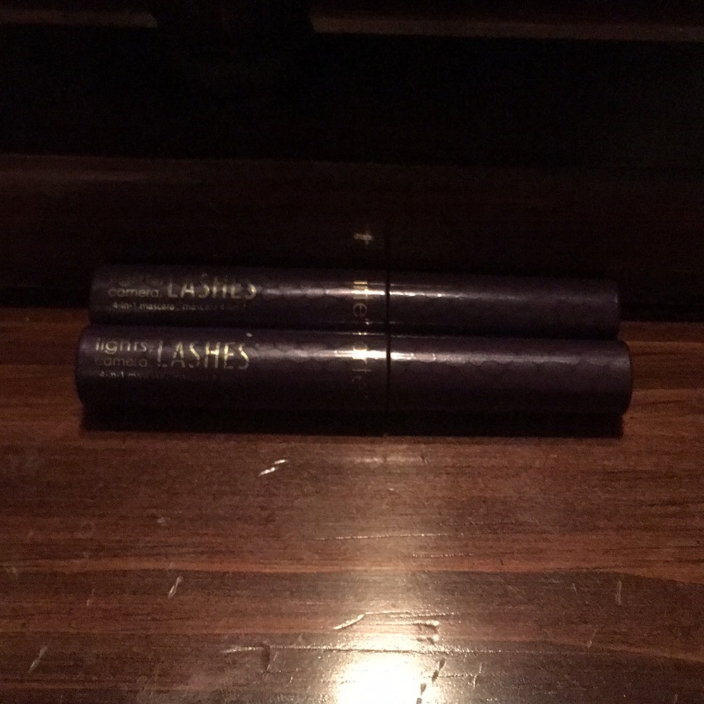 Two mini Tarte mascaras!